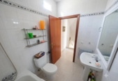 Chalet independiente con terreno en venta en la España, Valdeobispo, ref: TR412751 foto