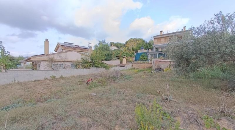 Barcelona - Canyelles - 658m2