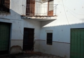 Xalet independent amb terreny en venda a la España, Fernán Núñez, ref.: TR401644 foto