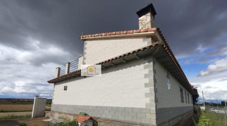 León - Quintana del Marco - 361m2