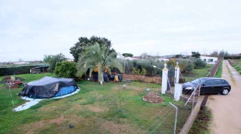 Бадахос - Montijo - 2709m2
