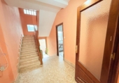 Chalet independiente con terreno en venta en la España, Ponferrada, ref: TR379473 foto