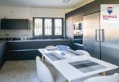 Casa de pueblo en venta en la España, Castilléjar, ref: TR403603 foto