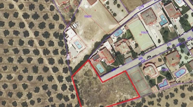 Córdoba - Lucena - 2728m2