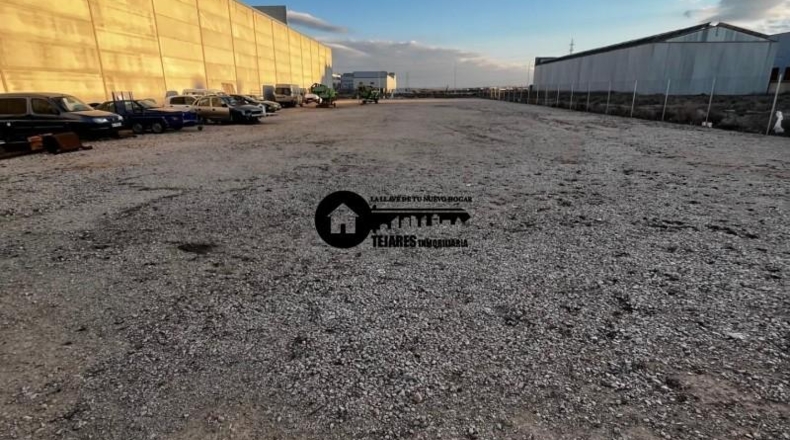 Albacete - Albacete - 2500m2