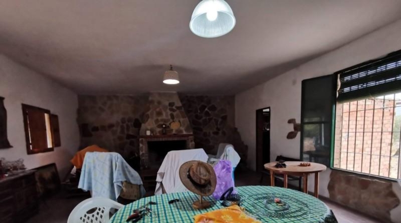 Córdoba - Baena - 3500m2