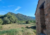 Xalet independent amb terreny en venda a la España, Vall-de-roures, ref.: TR146899 foto