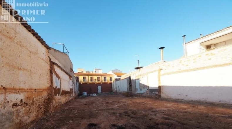 Ciudad Real - Campo de Criptana - 800m2