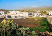 Suelo urbano en venta en la España, Teguise, ref: TR384444 foto