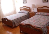 Дом с участком на продажу в городе Villanueva de las Manzanas Фото