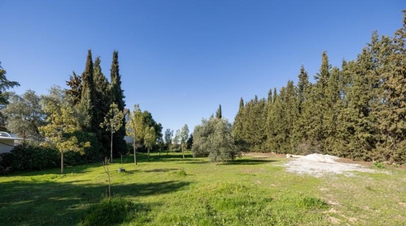 Гранада - Atarfe - 2500m2