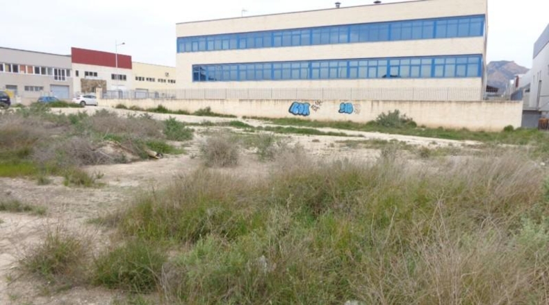 Alicante - Elda - 1781m2