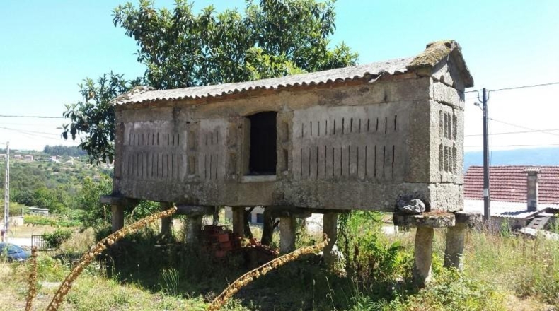 Pontevedra - O Costal - 2099m2