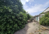 Chalet independiente con terreno en venta en la España, Benamejí, ref: TR344104 foto