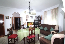 Херес-де-ла-Фронтера 2468&nbsp;м²