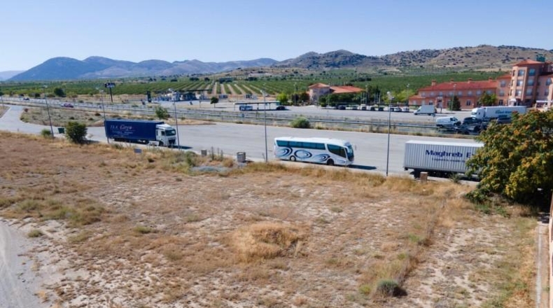 Granada - Baza - 860m2