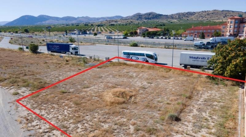 Granada - Baza - 860m2