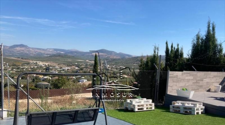 Córdoba - Lucena - 2000m2