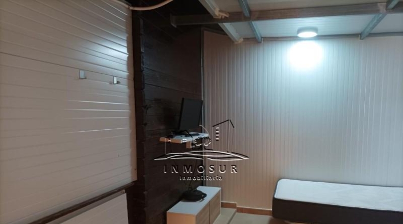Córdoba - Lucena - 2000m2