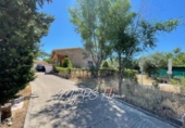 Chalet independiente con terreno en venta en la España, Barajas de Melo, ref: TR410258 foto