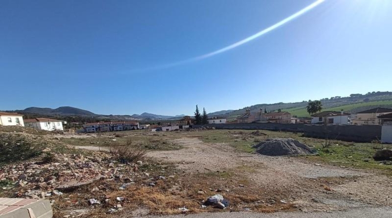 Granada - Íllora - 8079m2