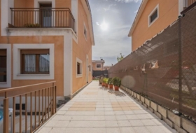 Fuensaldaña 250&nbsp;m²