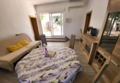Chalet independiente con terreno en venta en la España, Maçanet de la Selva, ref: TR411402 foto