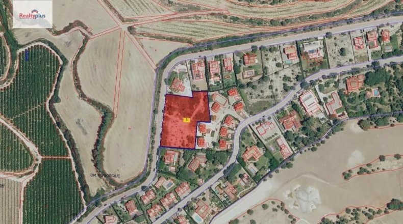 Valencia - Chiva - 5575m2
