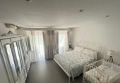 Дом с участком на продажу в городе Antequera Фото