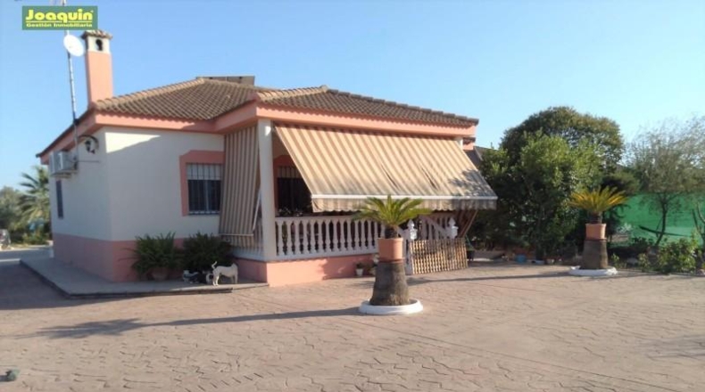Córdoba - Almodóvar del Río - 1500m2