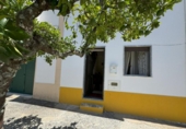 Chalet independiente con terreno en venta en la España, Muro, ref: TR389468 foto