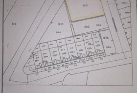 Cintruénigo 758&nbsp;м²