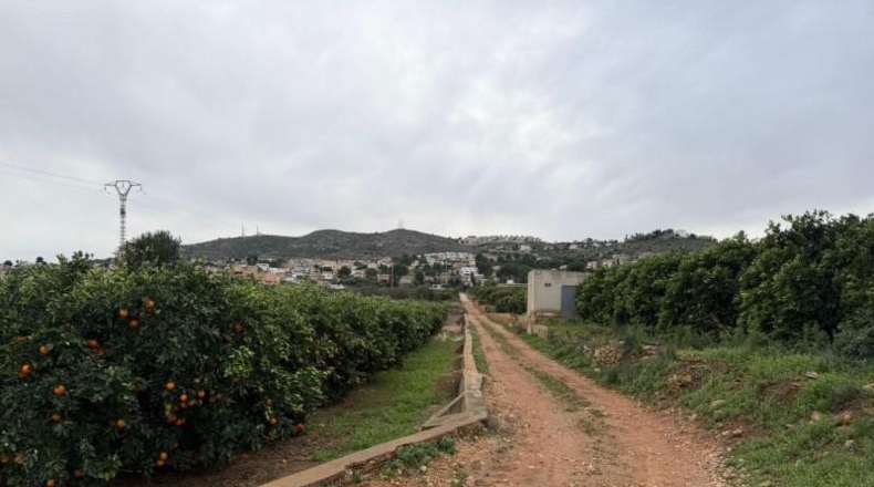 València - Chiva - 33000m2