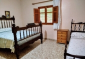 Country house with land for sale on España, Yecla, ref: TR402520 photo