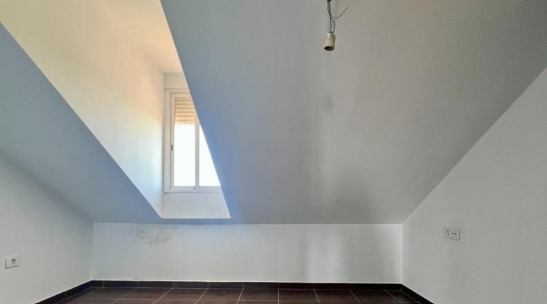 Cordova - Còrdova - 5400m2
