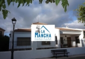 Chalet independiente con terreno en venta en la España, Peñascosa, ref: TR248400 foto