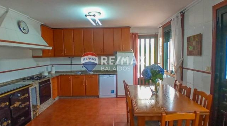 Pontevedra - A Maraña - 300m2