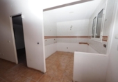 Chalet independiente con terreno en venta en la España, Moià, ref: TR355693 foto
