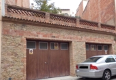 Городская земля под застройку на продажу у города Sant Feliu de Codines Фото