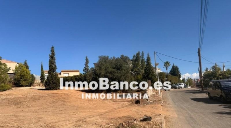 Valencia - Chiva - 1155m2