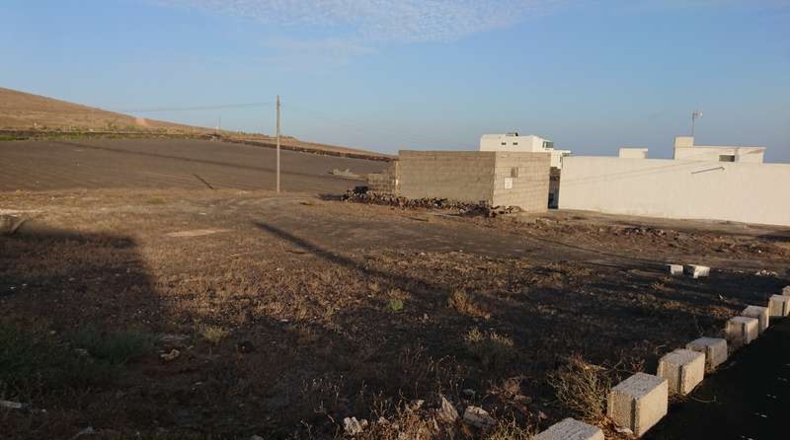 Las Palmas - Tías - 2000m2