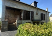 Дом с участком на продажу в городе Arganza Фото