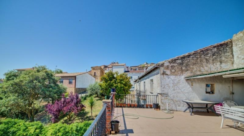 Huesca - Serrate - 946m2