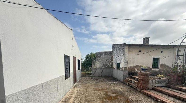 Córdoba - Guadalcázar - 3200m2