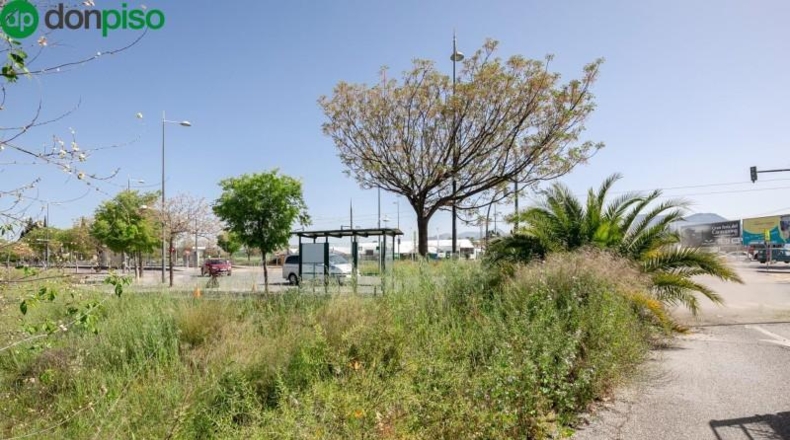 Granada - Maracena - 1300m2