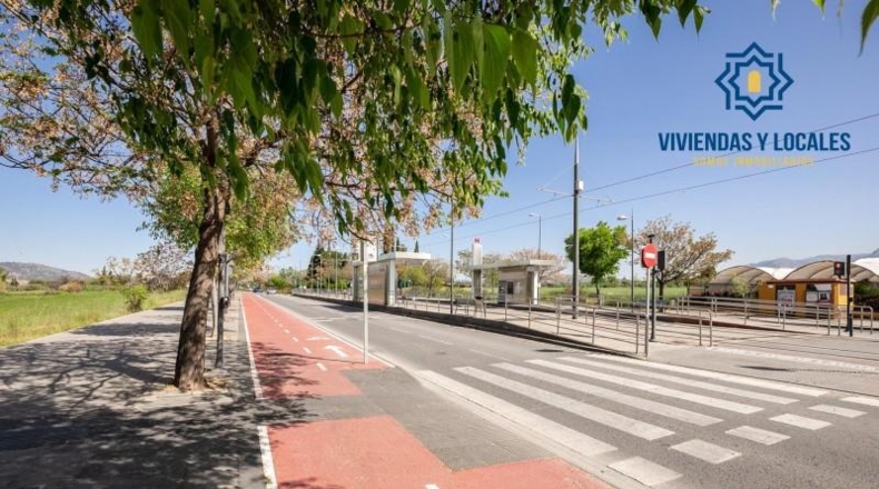 Granada - Granada - 1300m2