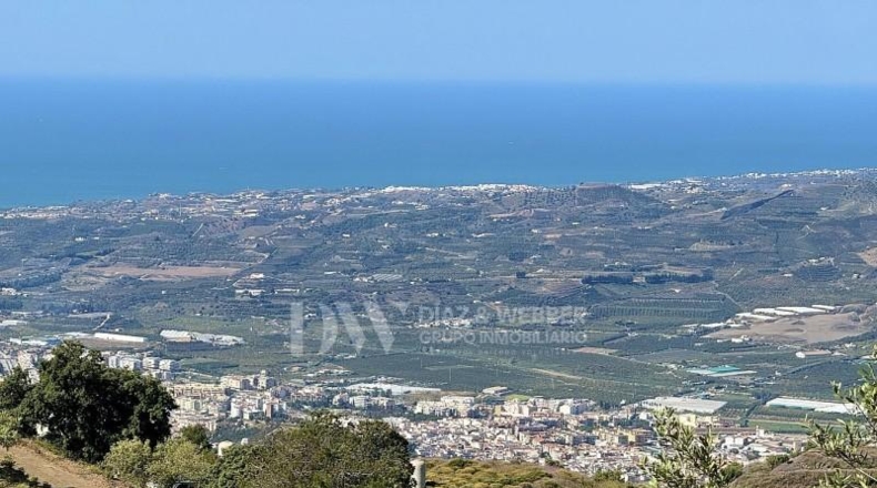 Málaga - Vélez-Málaga - 11000m2