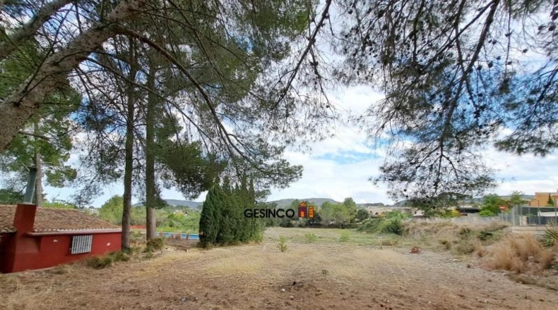 Valencia - Xàtiva - 11621m2