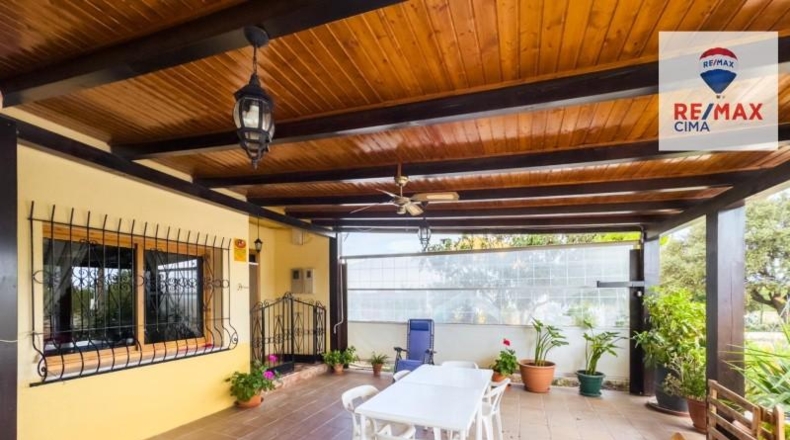 Granada - Baza - 680m2