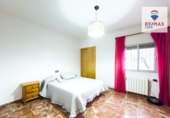 Chalet independiente con terreno en venta en la España, Baza, ref: TR168432 foto